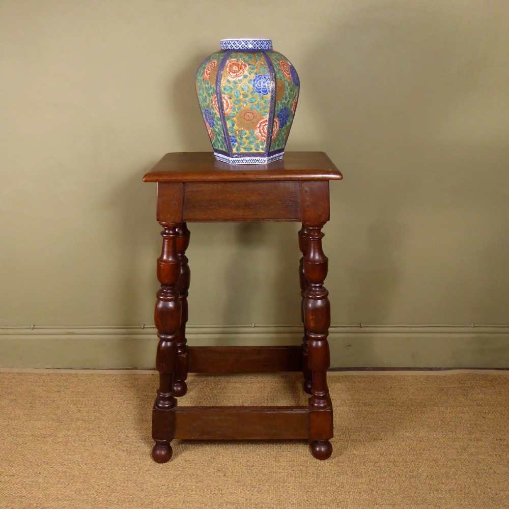18TH C OAK PEDESTAL STAND View IV