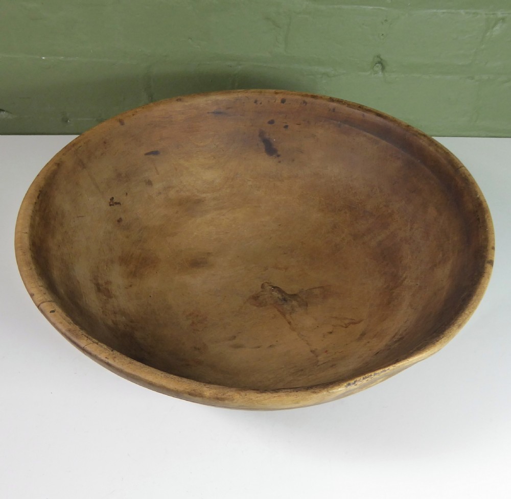 LARGE 19TH C DAIRY BOWL View III