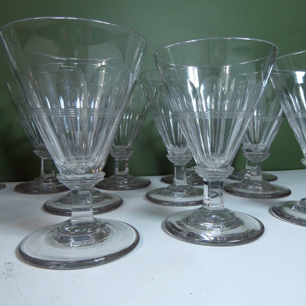 SET OF 10 WINE GLASSES & CHAMPAGNE FLUTES View IV