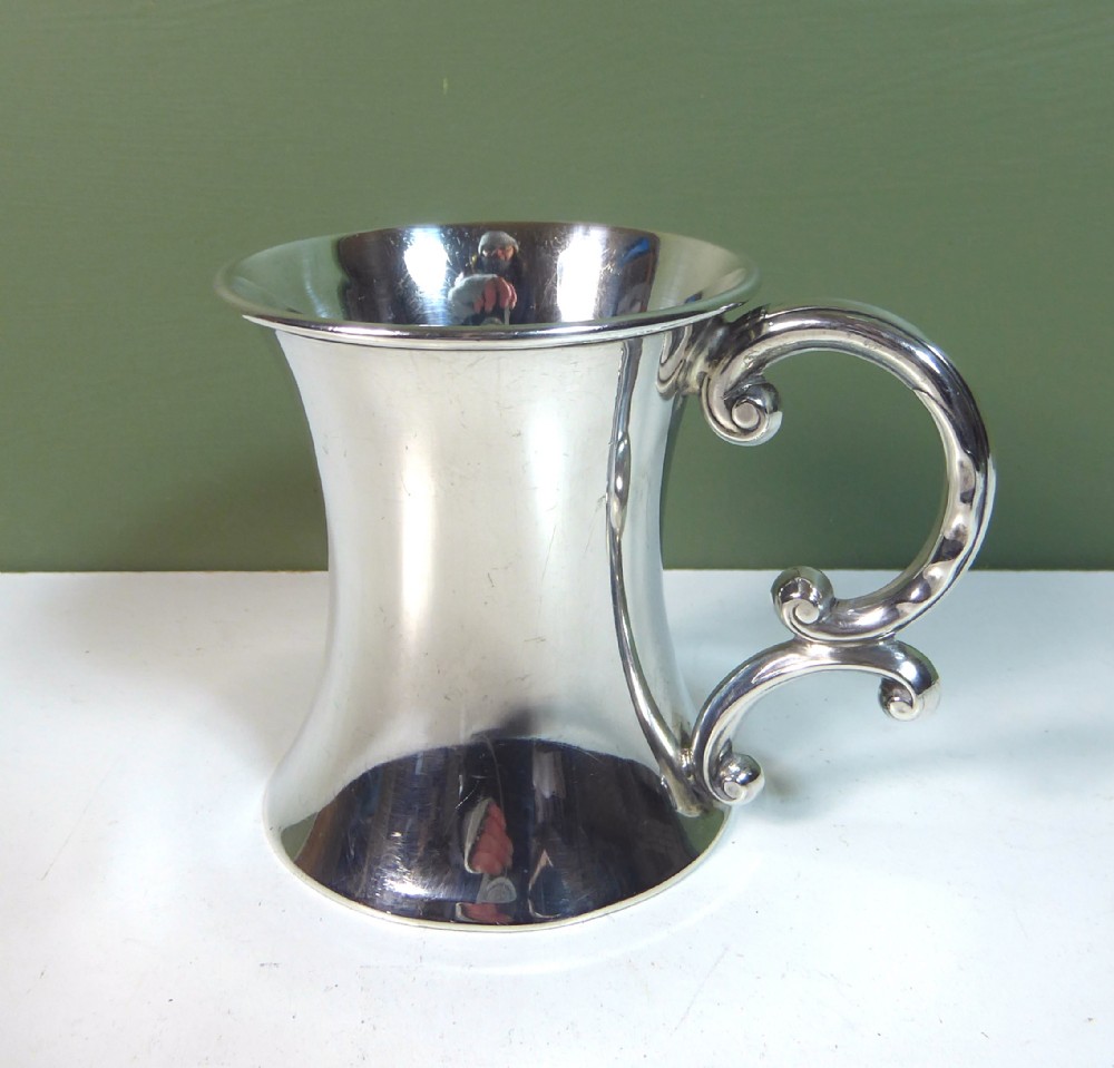 SOLID SILVER MUG 1918