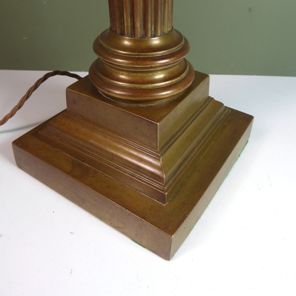 19TH C BRASS CORINTHIAN COLUMN LAMP View V