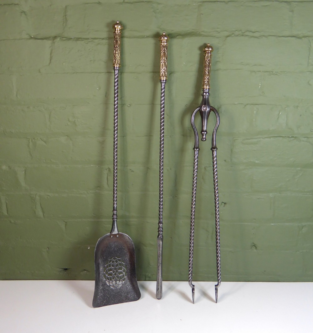 SET OF EARLY 19TH  C FIRE TOOLS