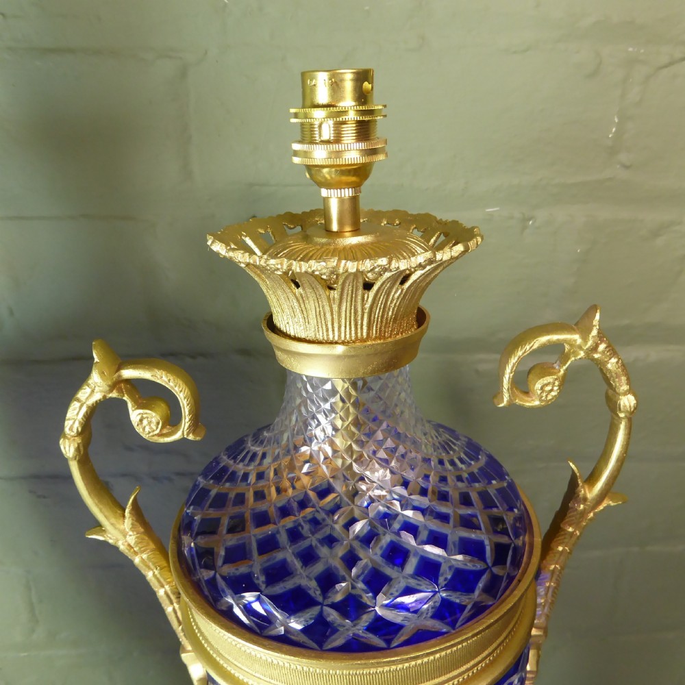 PAIR OF TABLE LAMPS View VI
