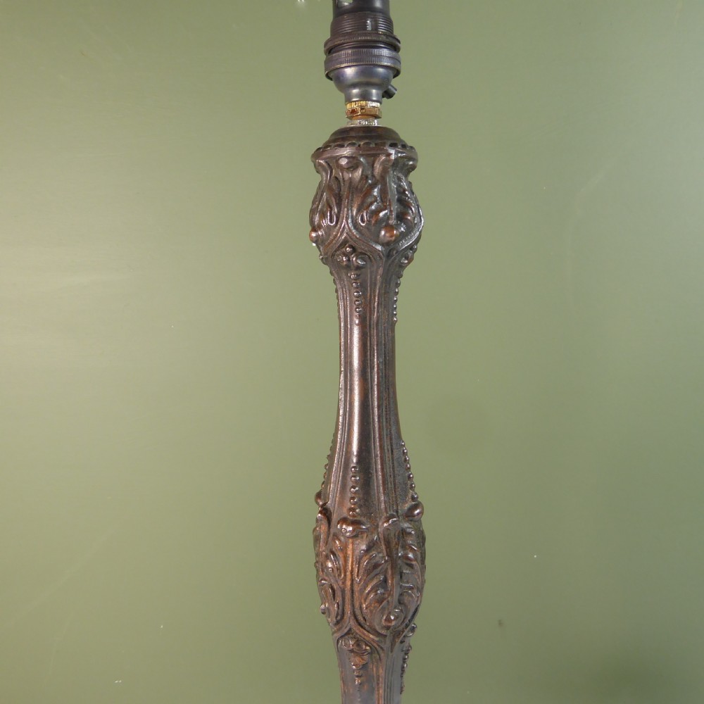 19TH C TABLE LAMP View III