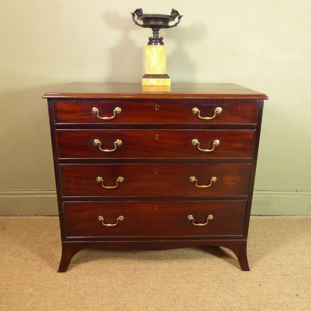 18TH C HEPPLEWHITE MAHOGANY CHEST OF DRAWERS View V