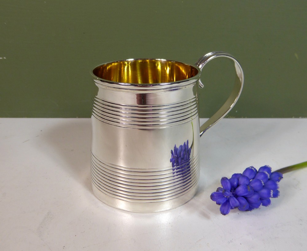 SMALL 19TH C SILVER TANKARD View II