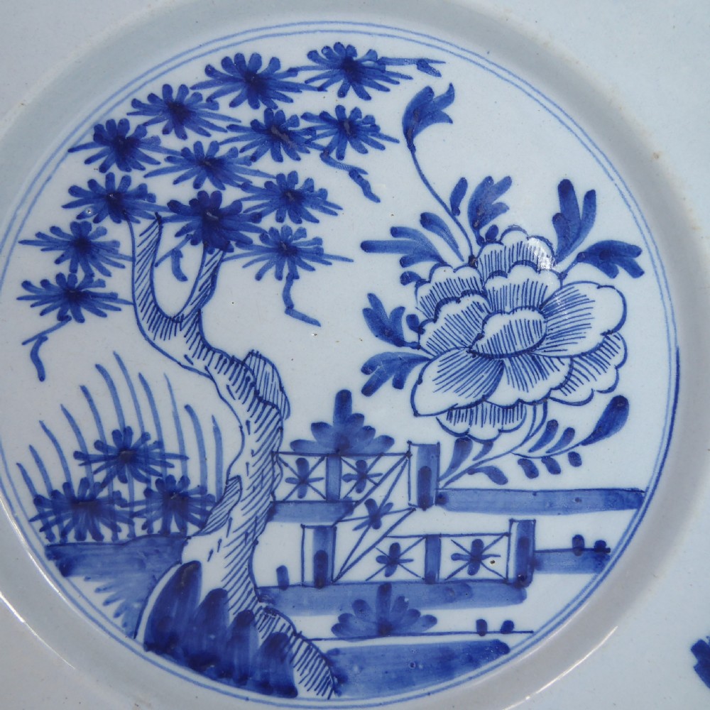 18TH C DELFT CHARGER PLATE View III