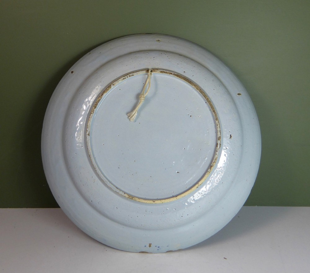 18TH C DELFT CHARGER PLATE View V