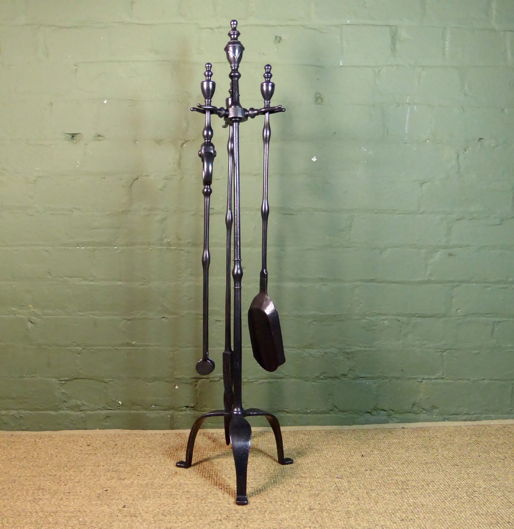 19TH C WROUGHT IRON FIRE TOOL SET