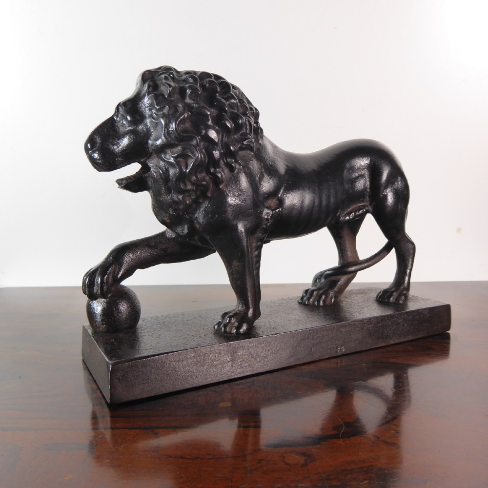 19TH C CAST IRON MEDICI LION View IV