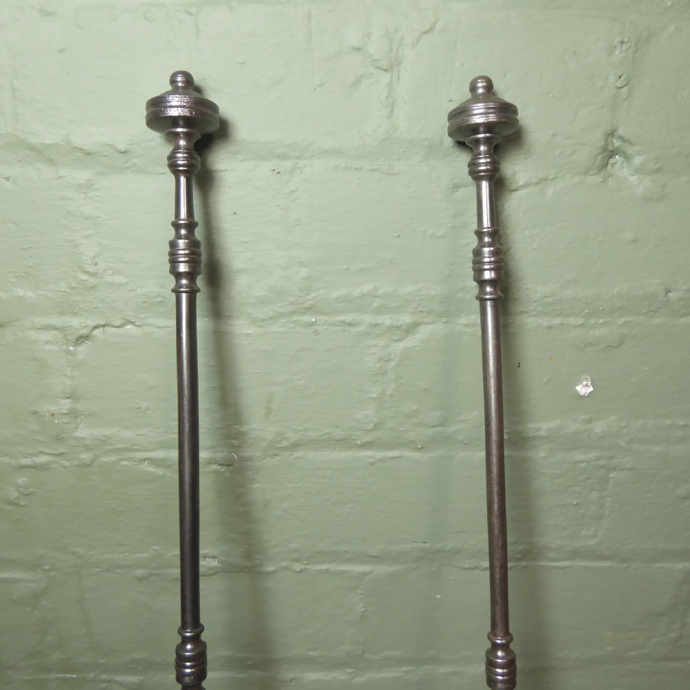 PAIR OF EARLY 19TH C LOG FORKS View II