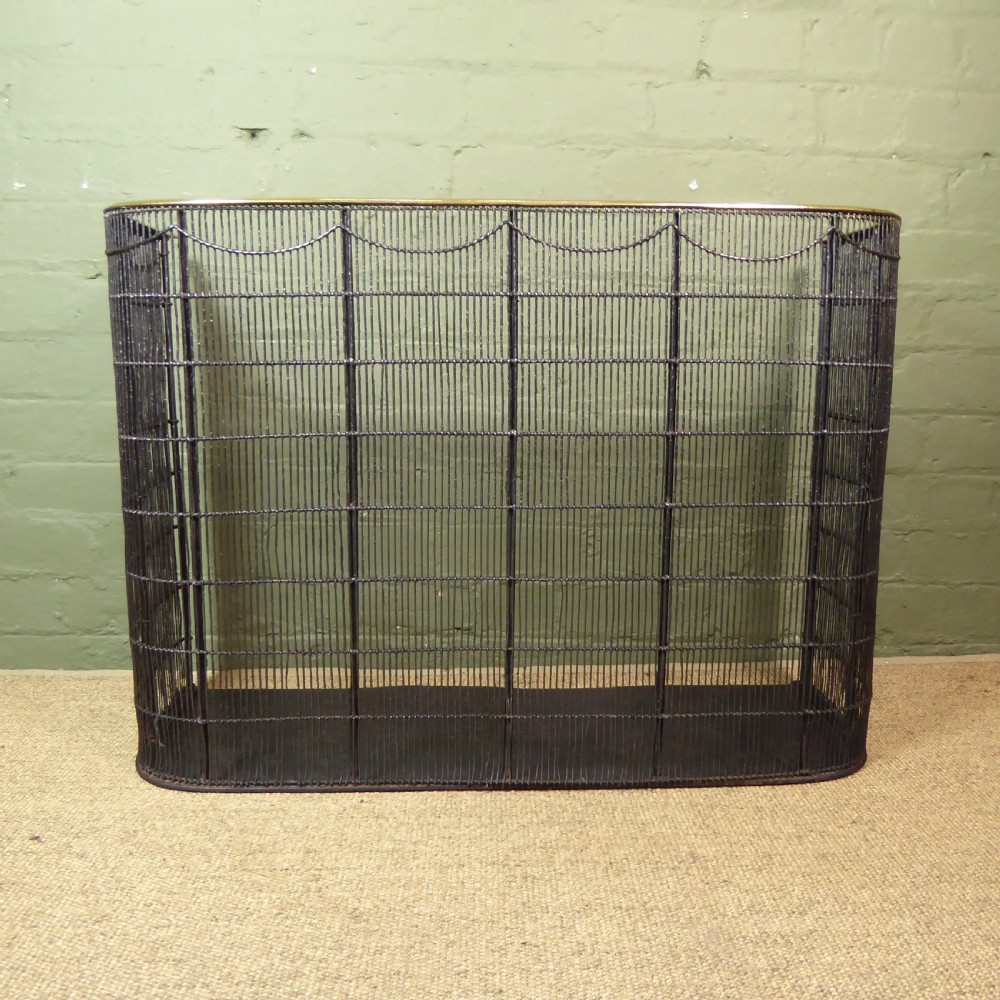 EARLY 19TH C NURSERY FIRE GUARD