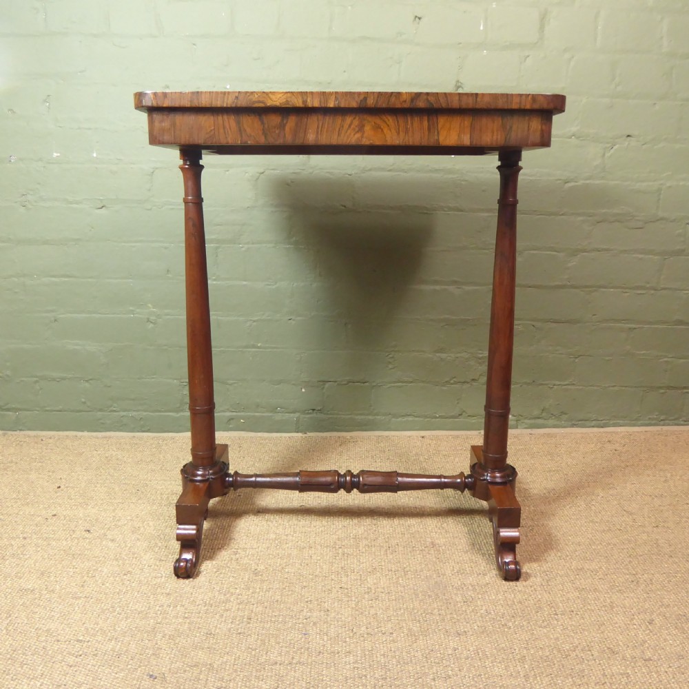 EARLY 19TH C ROSEWOOD TABLE