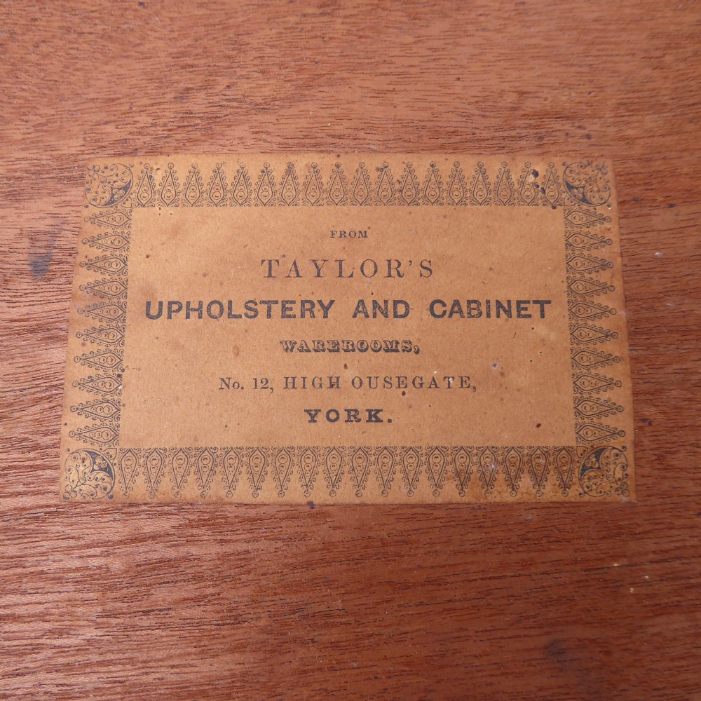EARLY 19TH C ROSEWOOD TABLE View VII