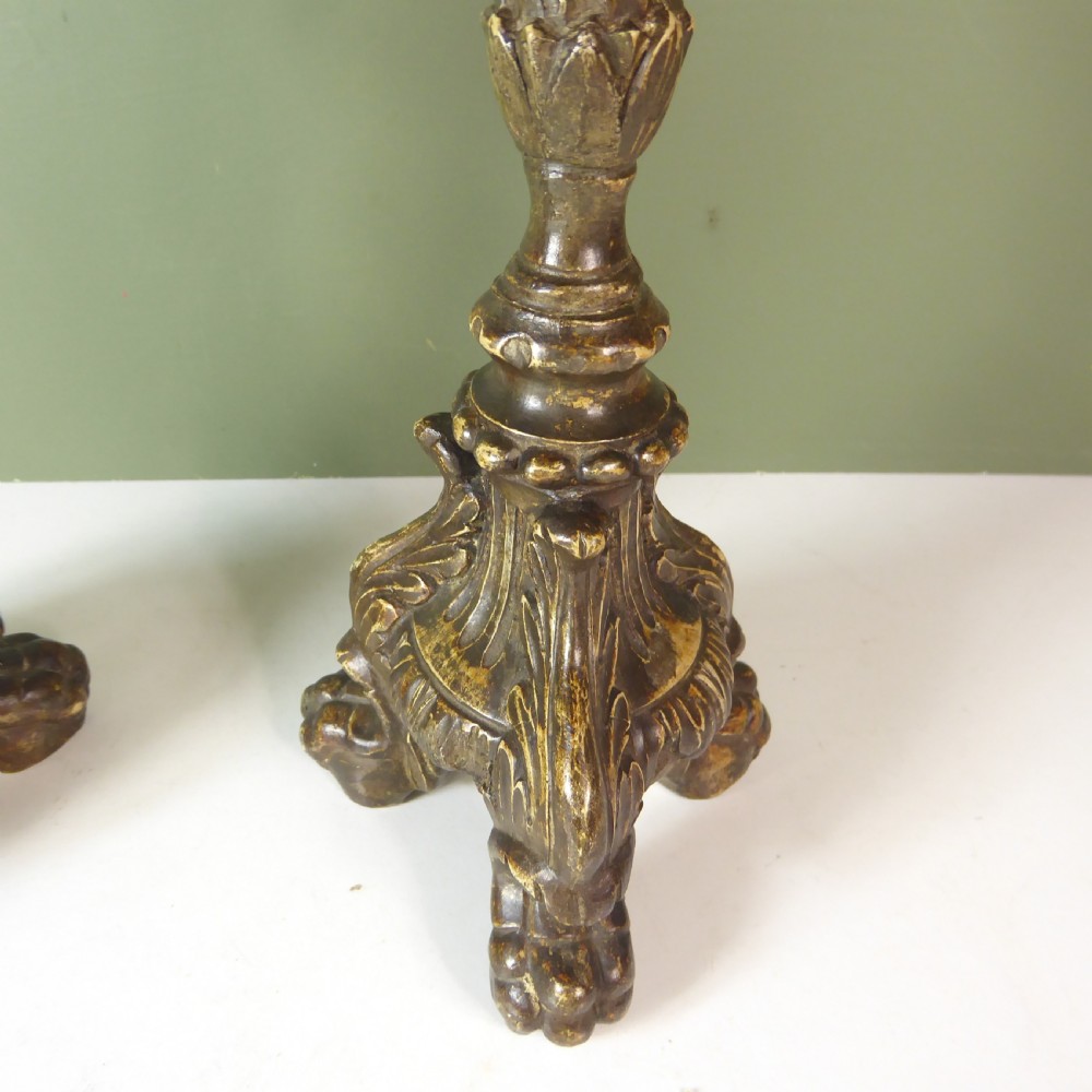PAIR OF EARLY 18TH C CARVED GILTWOOD CANDLESTICKS View IV