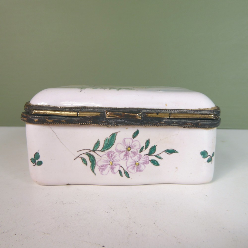 18TH C TIN GLAZED FAIENCE BOX BY VEUVE PERRIN View IV