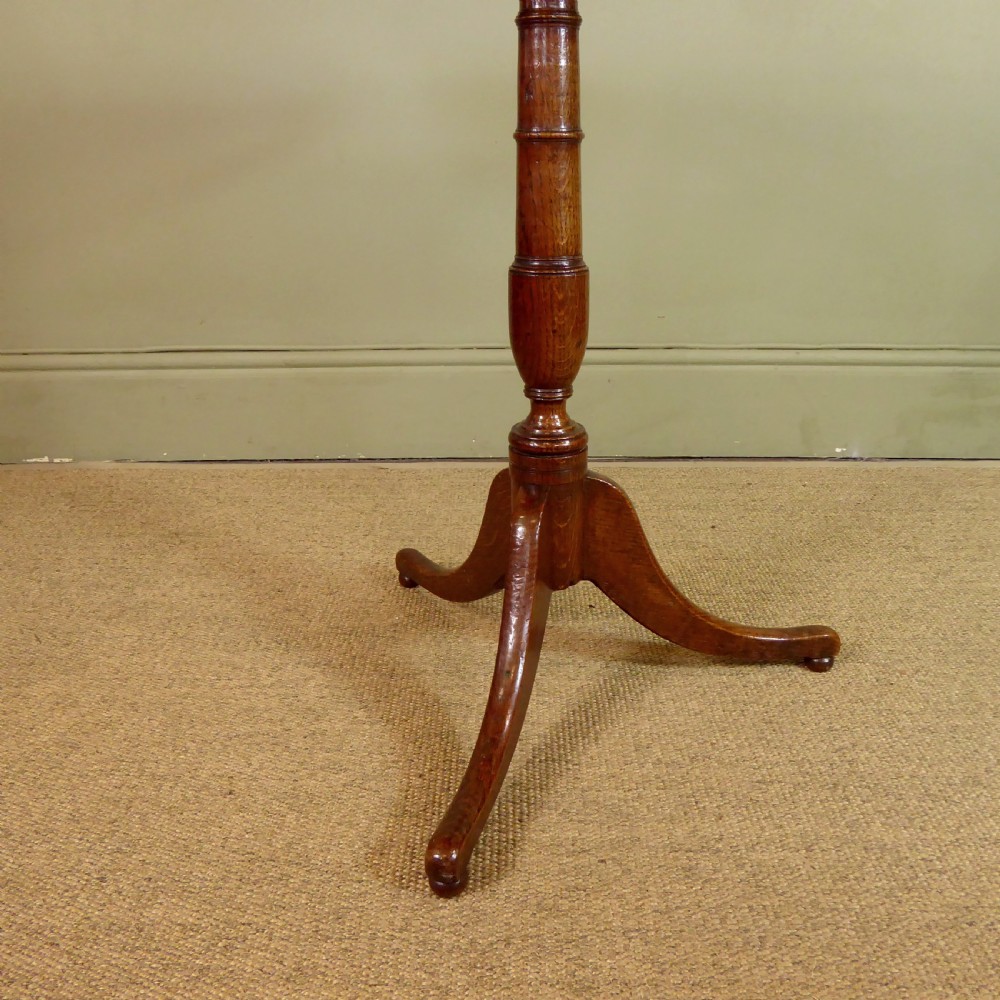 19TH C OAK SIDE TABLE View III