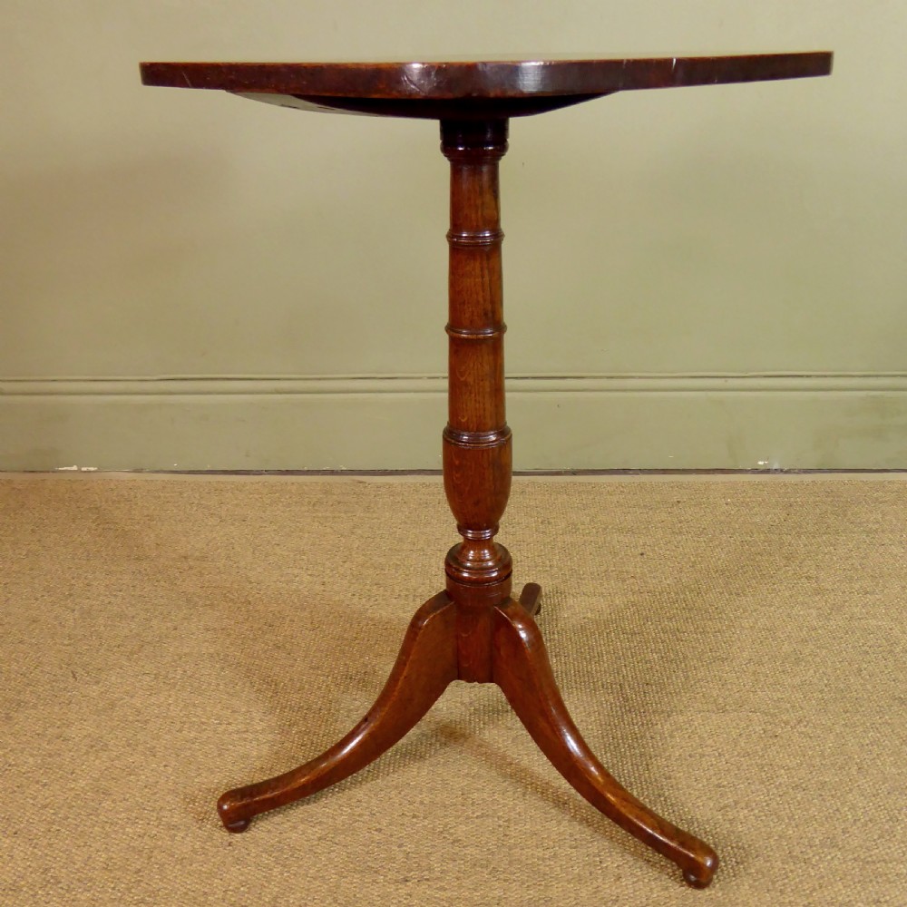 19TH C OAK SIDE TABLE View IV