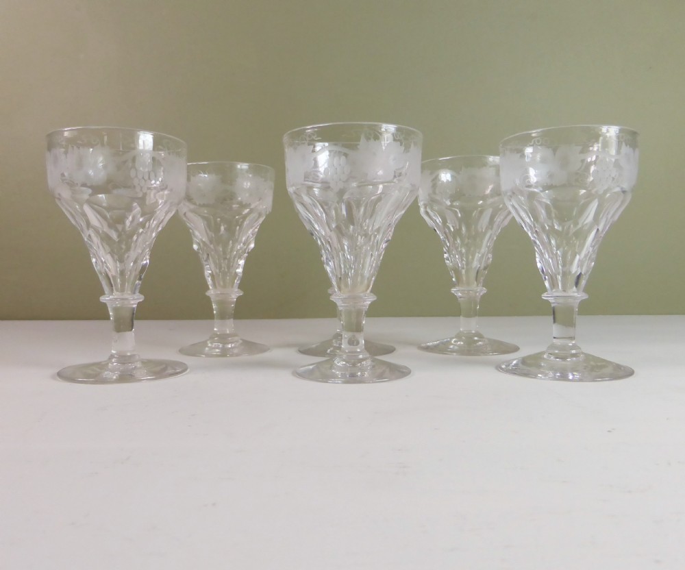 SET OF SIX 19TH C GLASSES