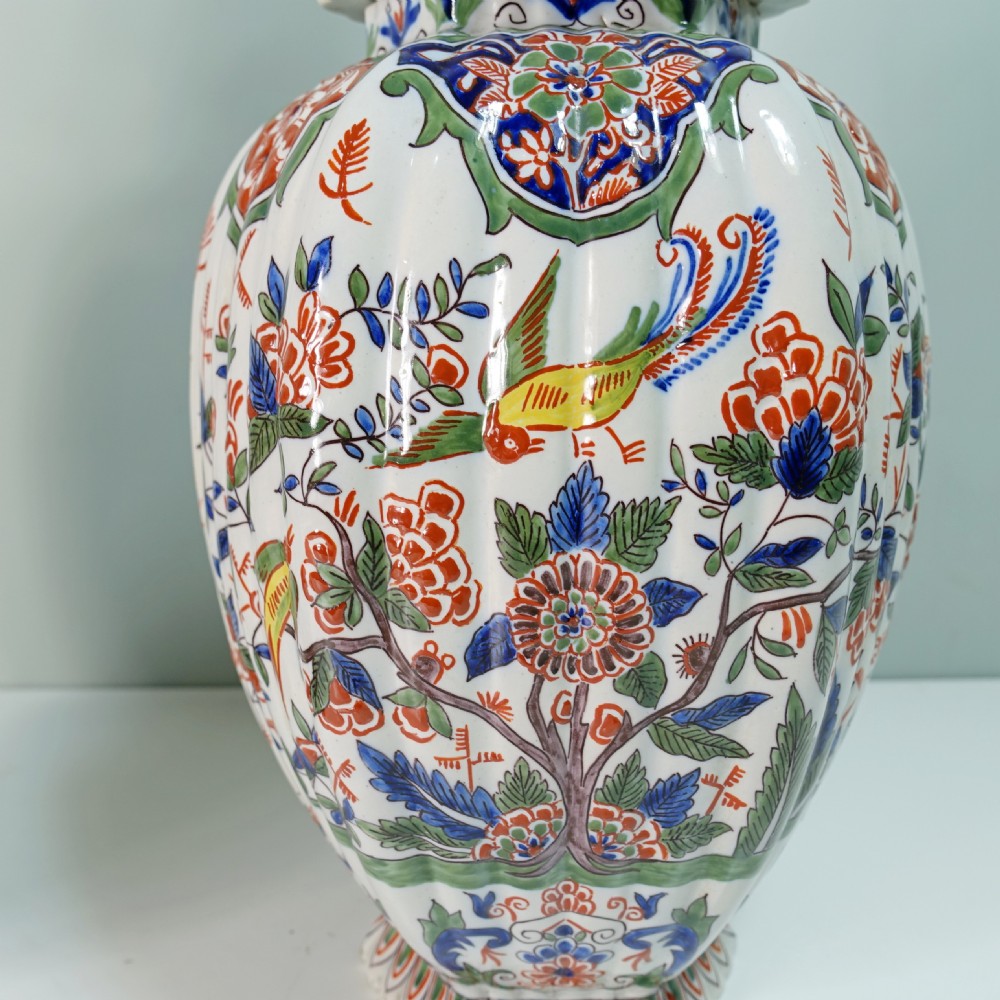 PAIR OF 18TH C DELFT VASES & COVERS View II