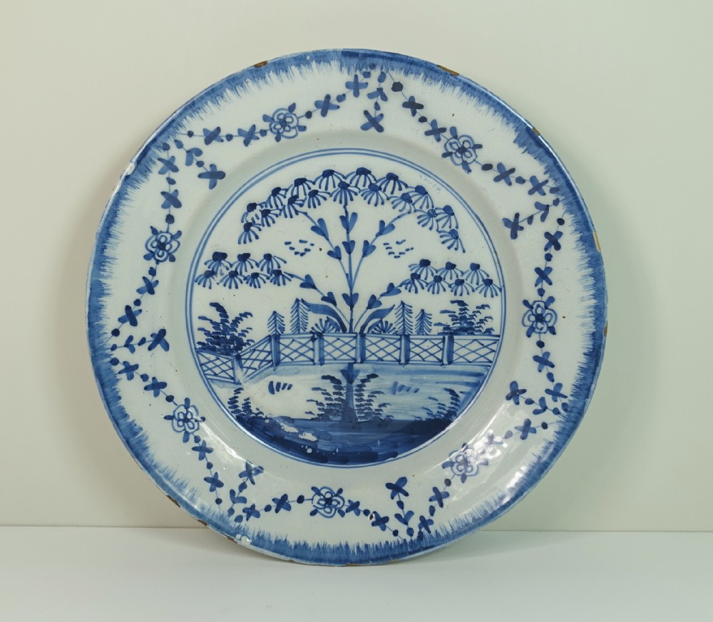 18TH C DELFT CHARGER