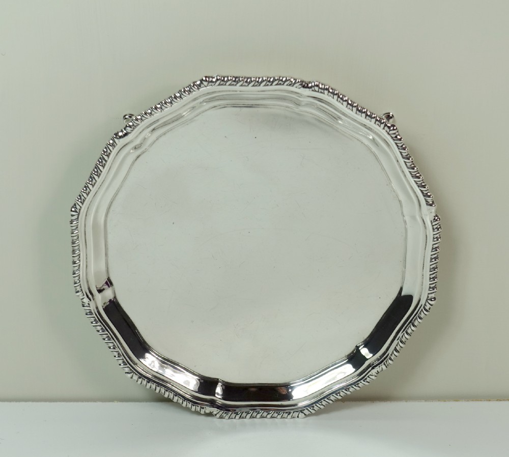 SOLID SILVER SALVER, CHESTER 1911