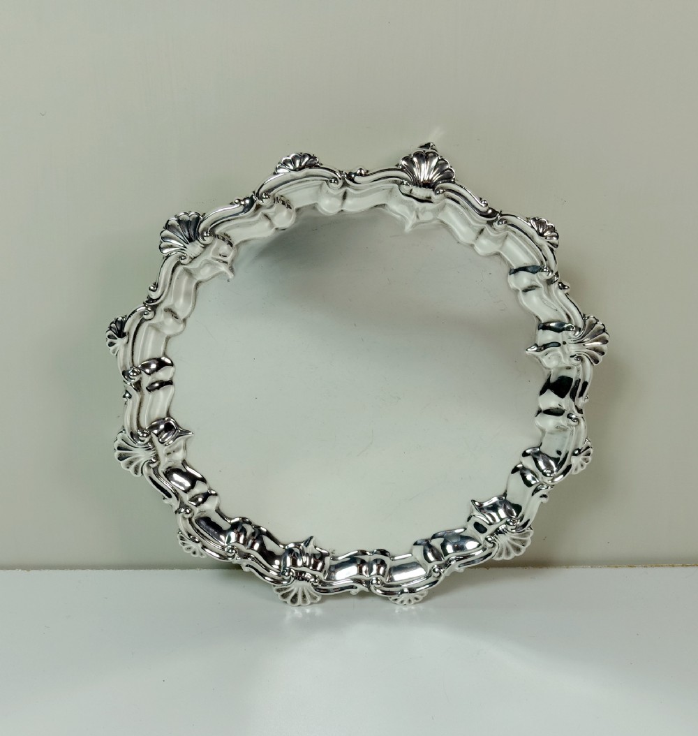 SOLID SILVER SALVER, CHESTER 1909