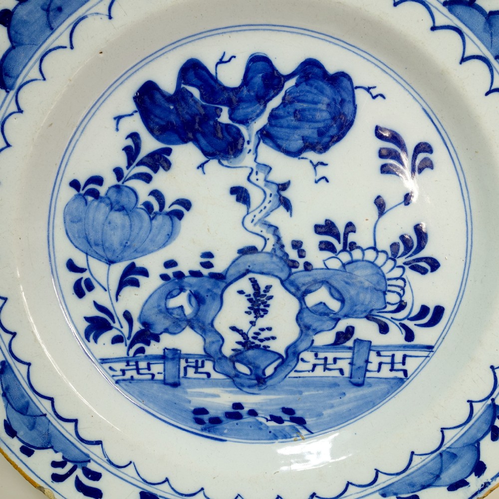 18TH C DELFT CHARGER View II