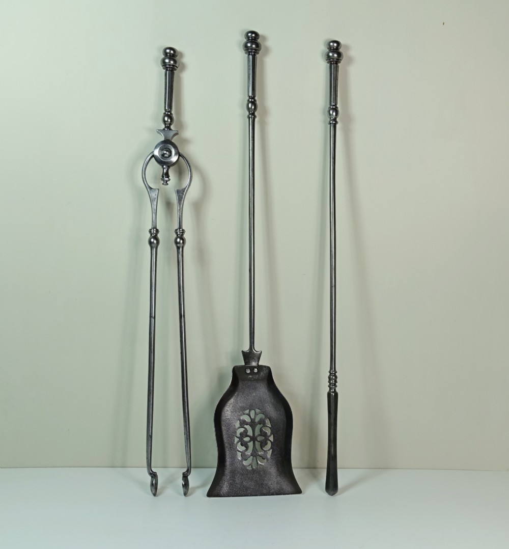 SET OF EARLY 19TH C STEEL FIRE TOOLS