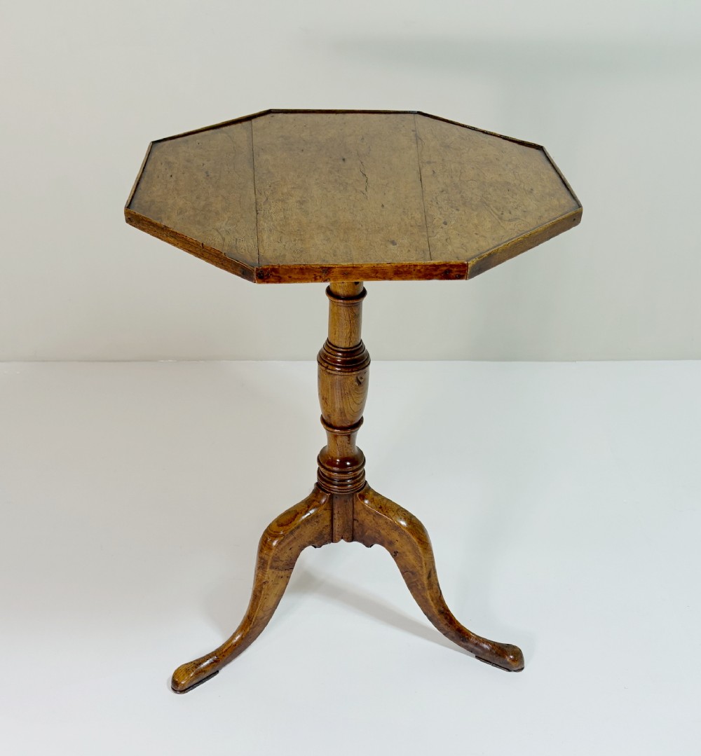 GEORGE III ELM TRIPOD SIDE TABLE