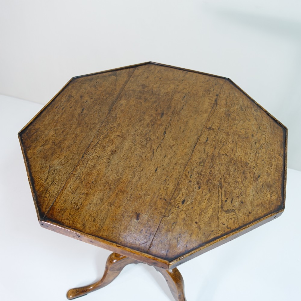 GEORGE III ELM TRIPOD SIDE TABLE View II
