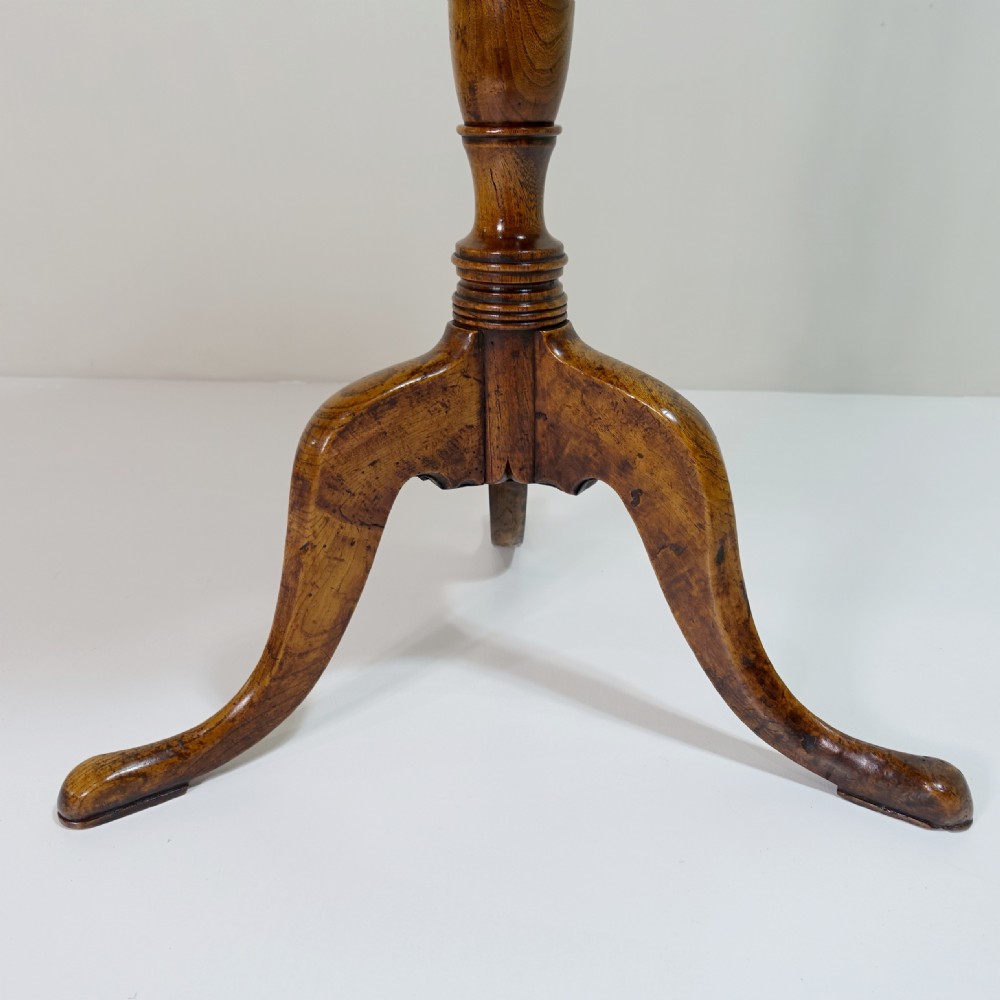 GEORGE III ELM TRIPOD SIDE TABLE View III