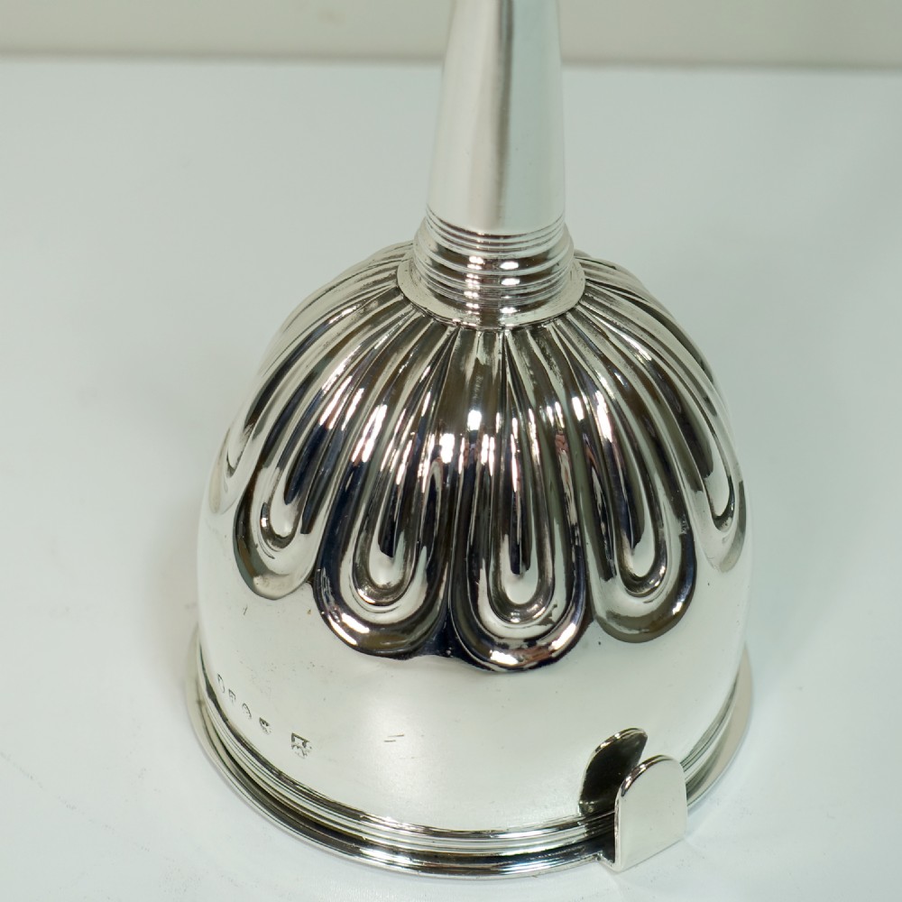 18TH C SILVER WINE FUNNEL, LONDON 1790 View II