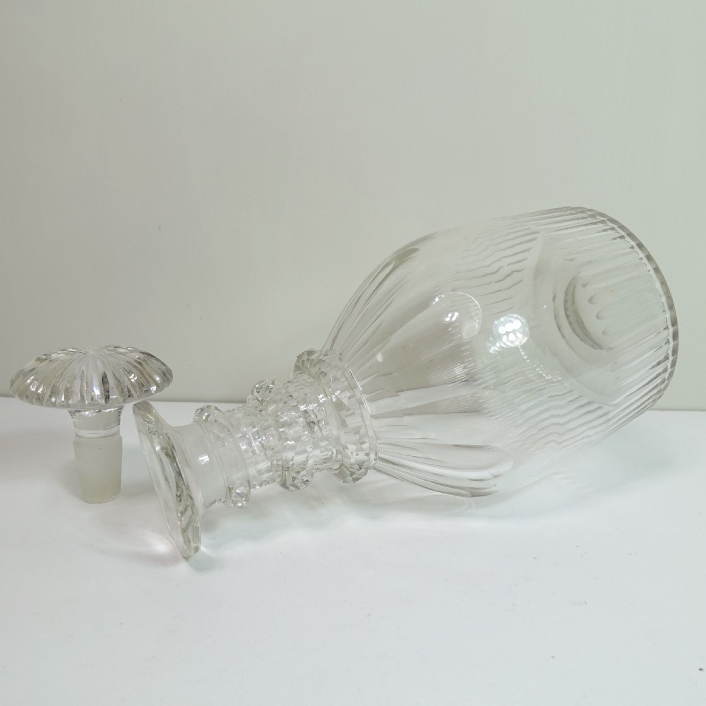 GEORGE III CUT GLASS DECANTER View V