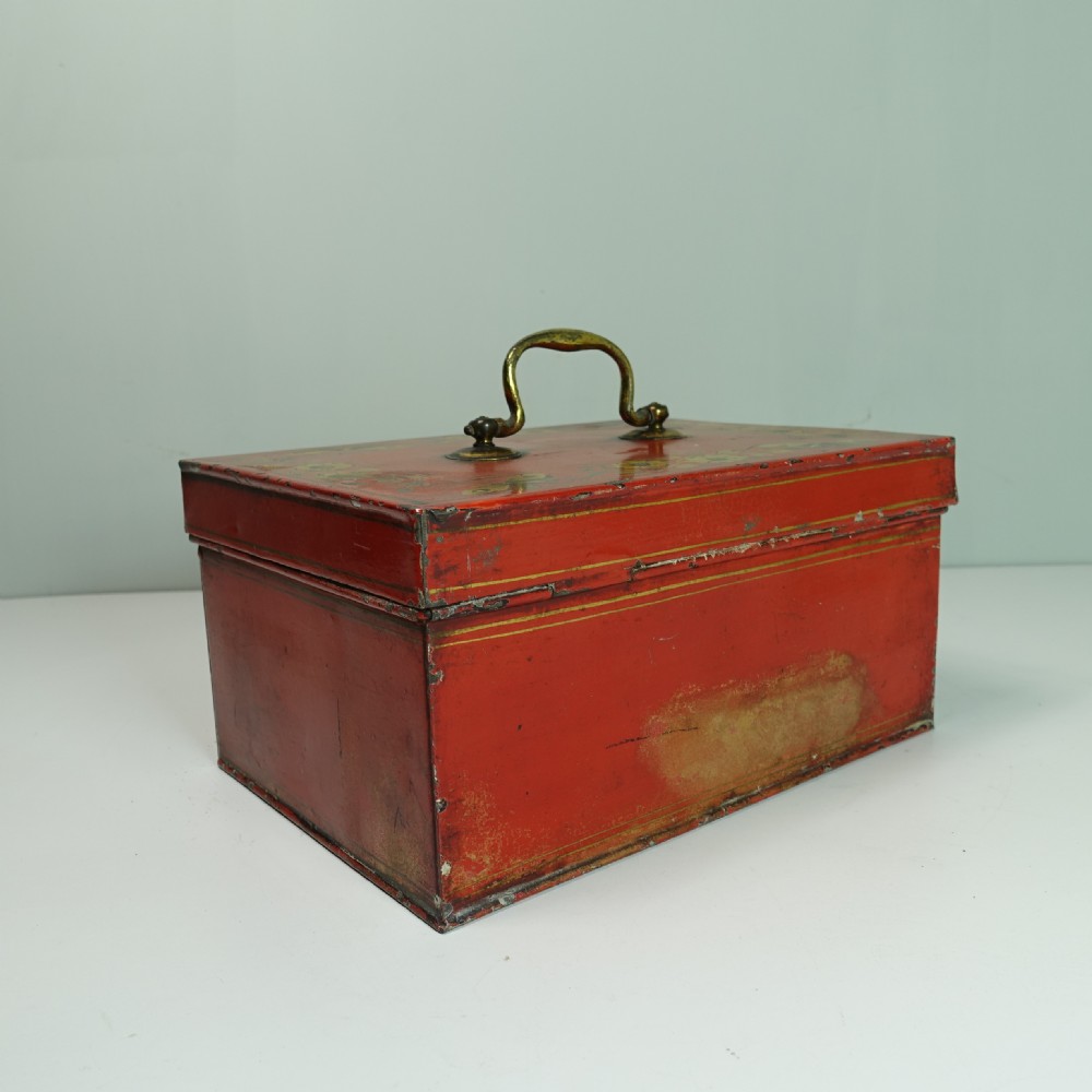 19TH C TOLE SPICE BOX View VI