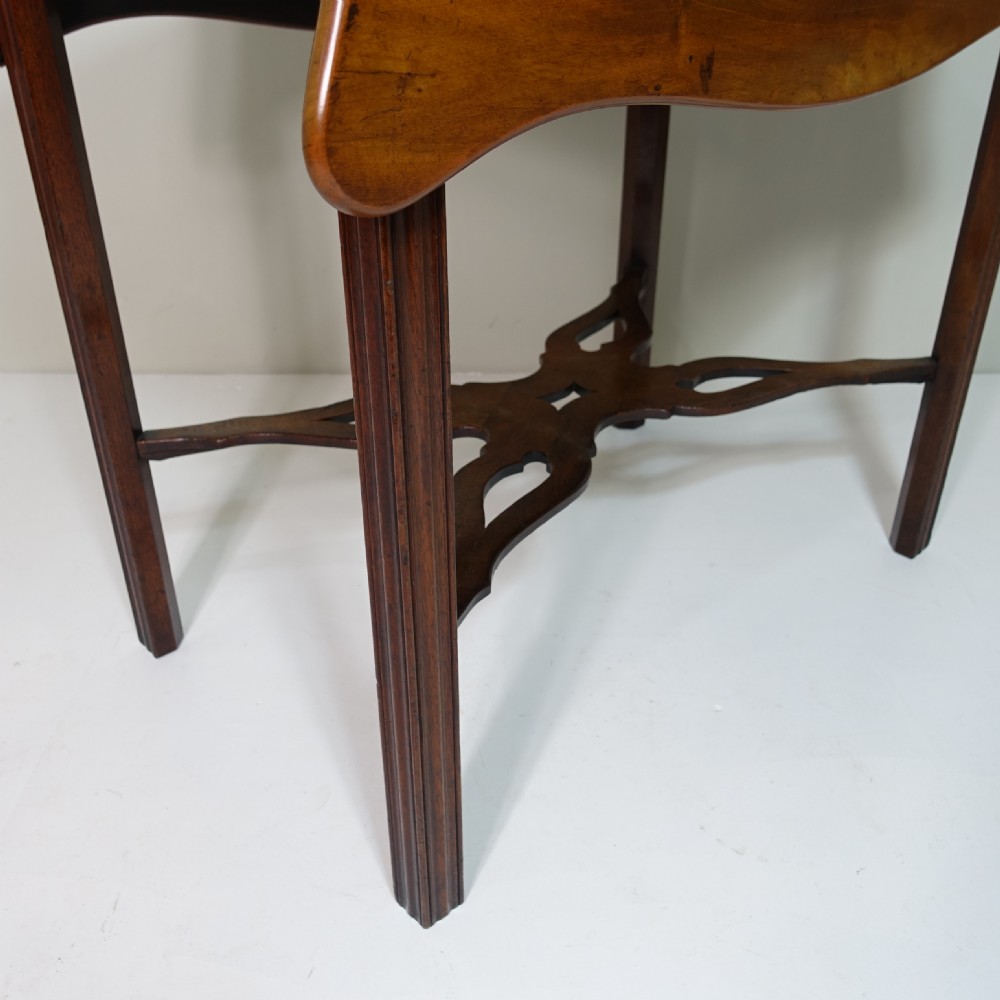 GEORGE III MAHOGANY PEMBROKE TABLE View III
