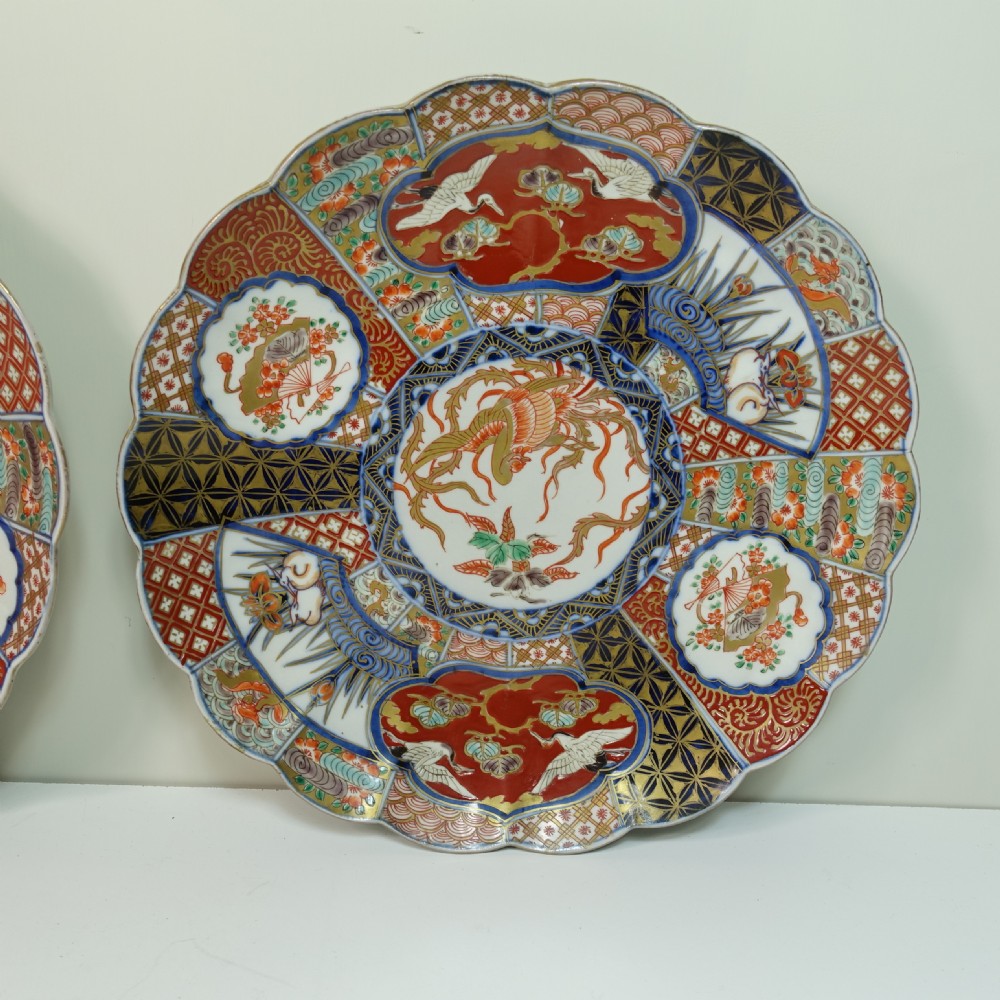 PAIR OF 19TH C IMARI CHARGERS View III