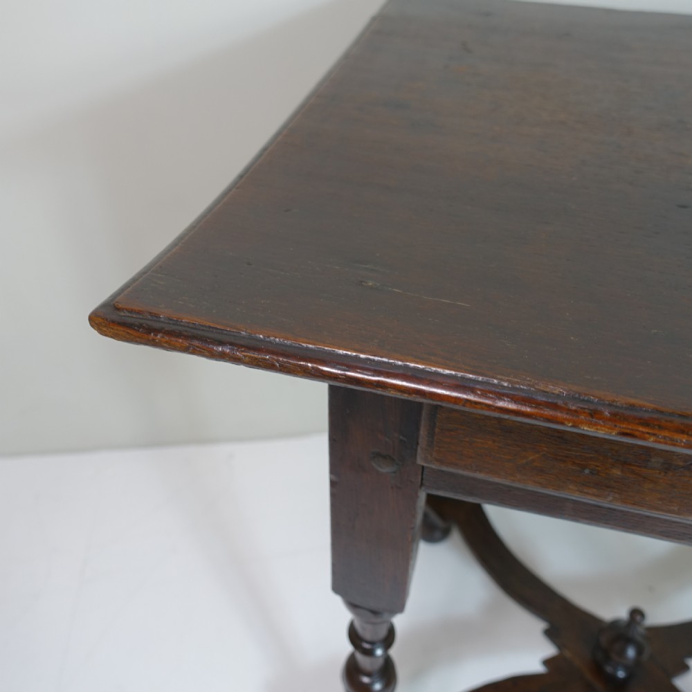 EARLY 18TH C OAK SIDE TABLE View V