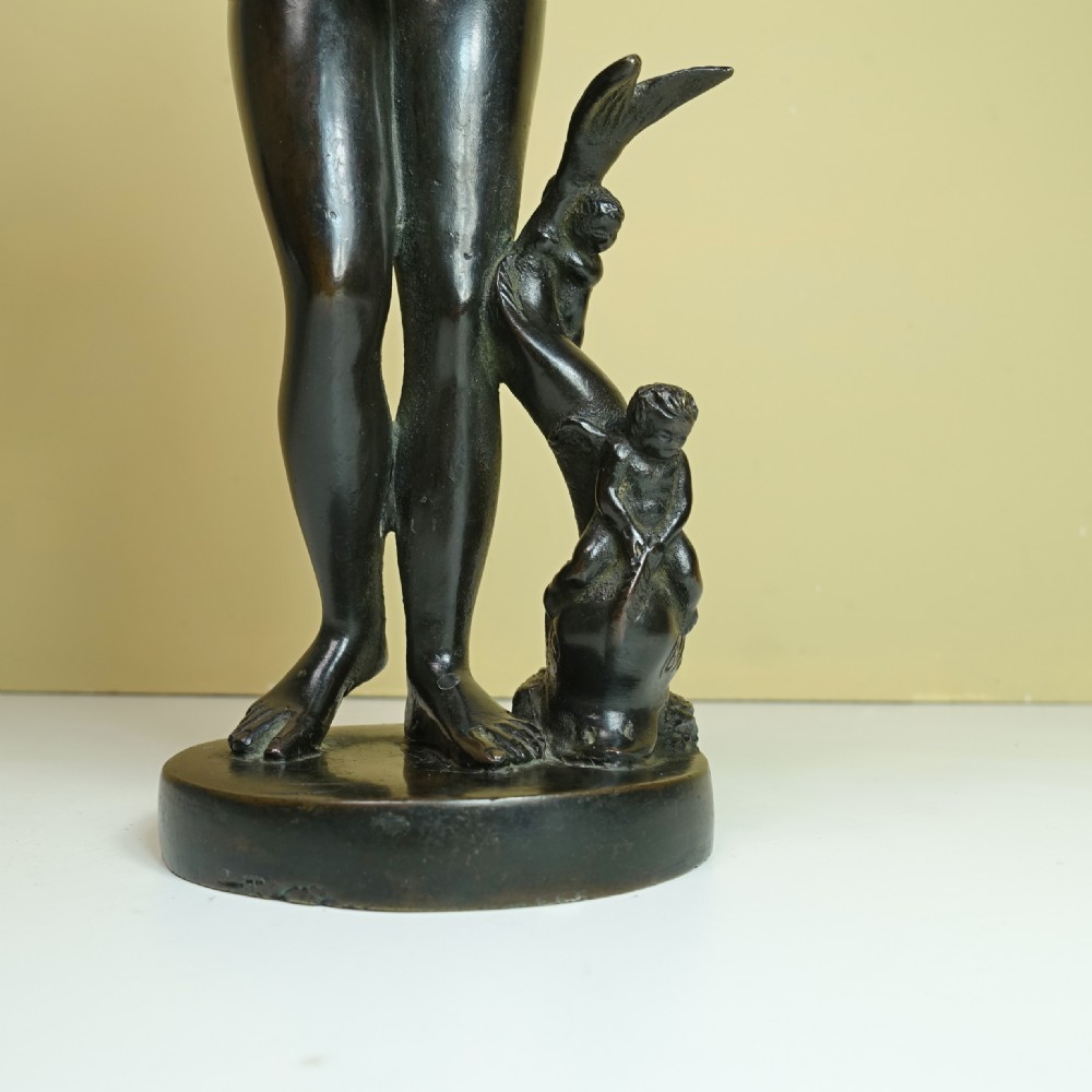 19TH C BRONZE OF THE GODDESS VENUS View V