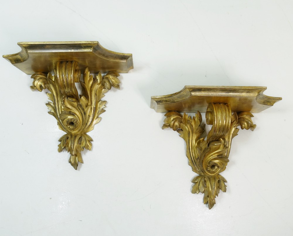 PAIR OF 19TH C GILTWOOD WALL BRACKETS