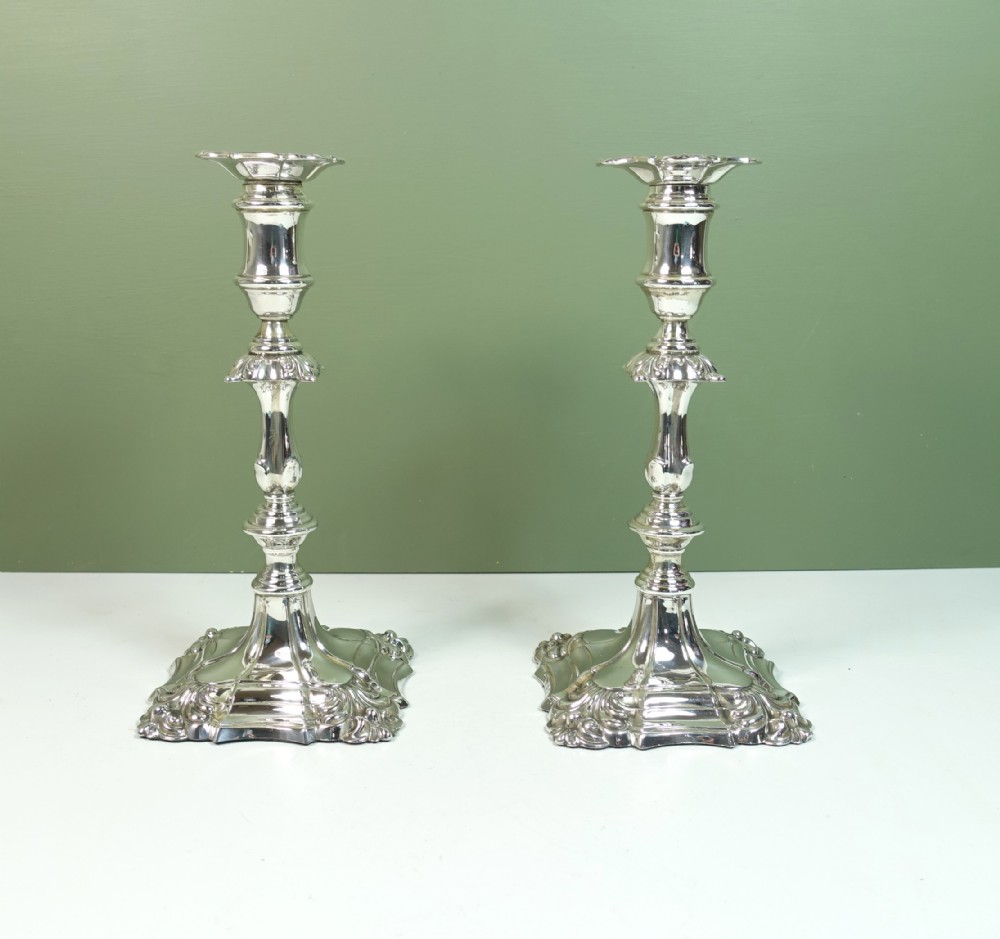PAIR OF SILVER CANDLESTICKS, BIRMINGHAM 1905