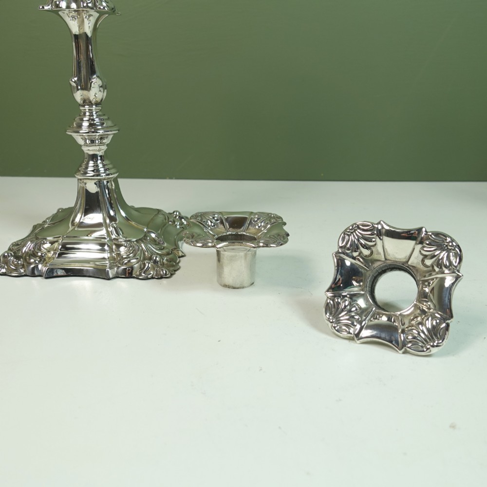 PAIR OF SILVER CANDLESTICKS, BIRMINGHAM 1905 View III