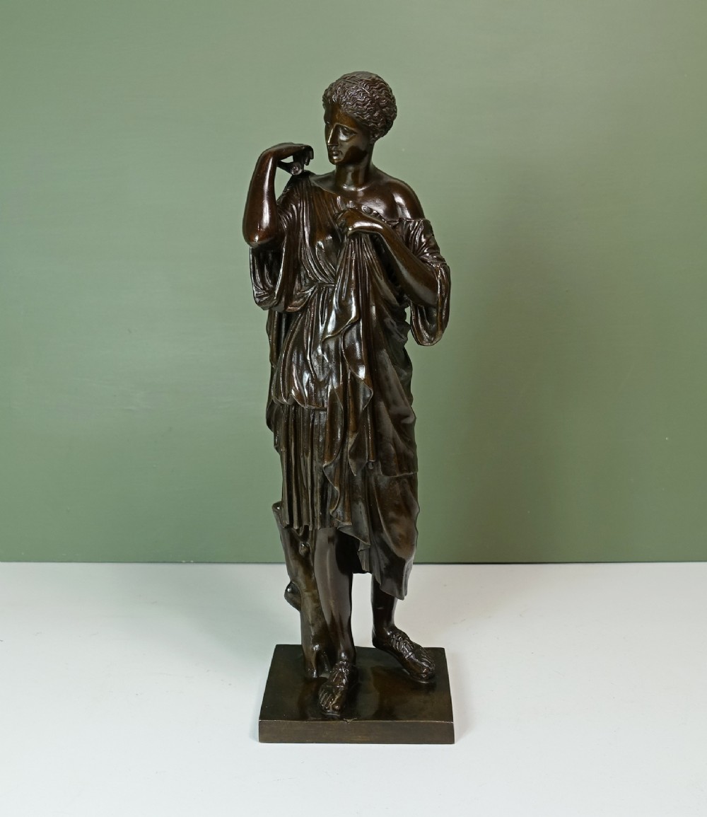19TH C BRONZE FIGURE OF DIANA DE GABIES