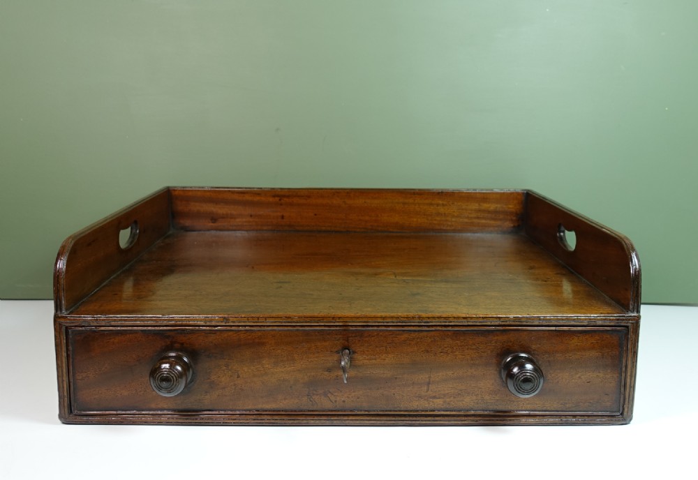 UNUSUAL 19TH C BUTLERS / BOOK TRAY