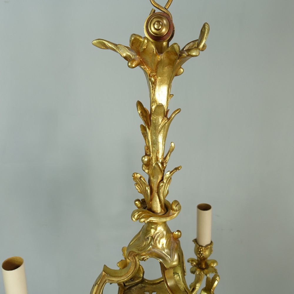 19TH C ORMOLU CENTRE LIGHT View V