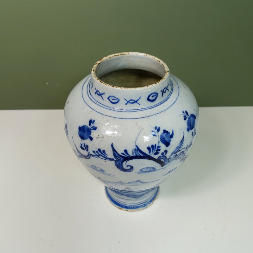 18TH C DELFT VASE View IV