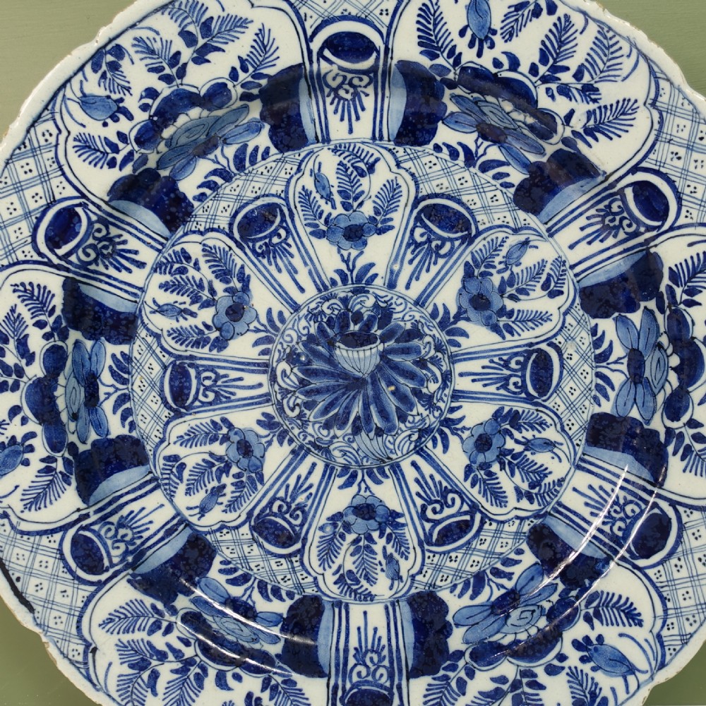 18TH C EXUBERANTLY DECORATED DELFT CHARGER View II