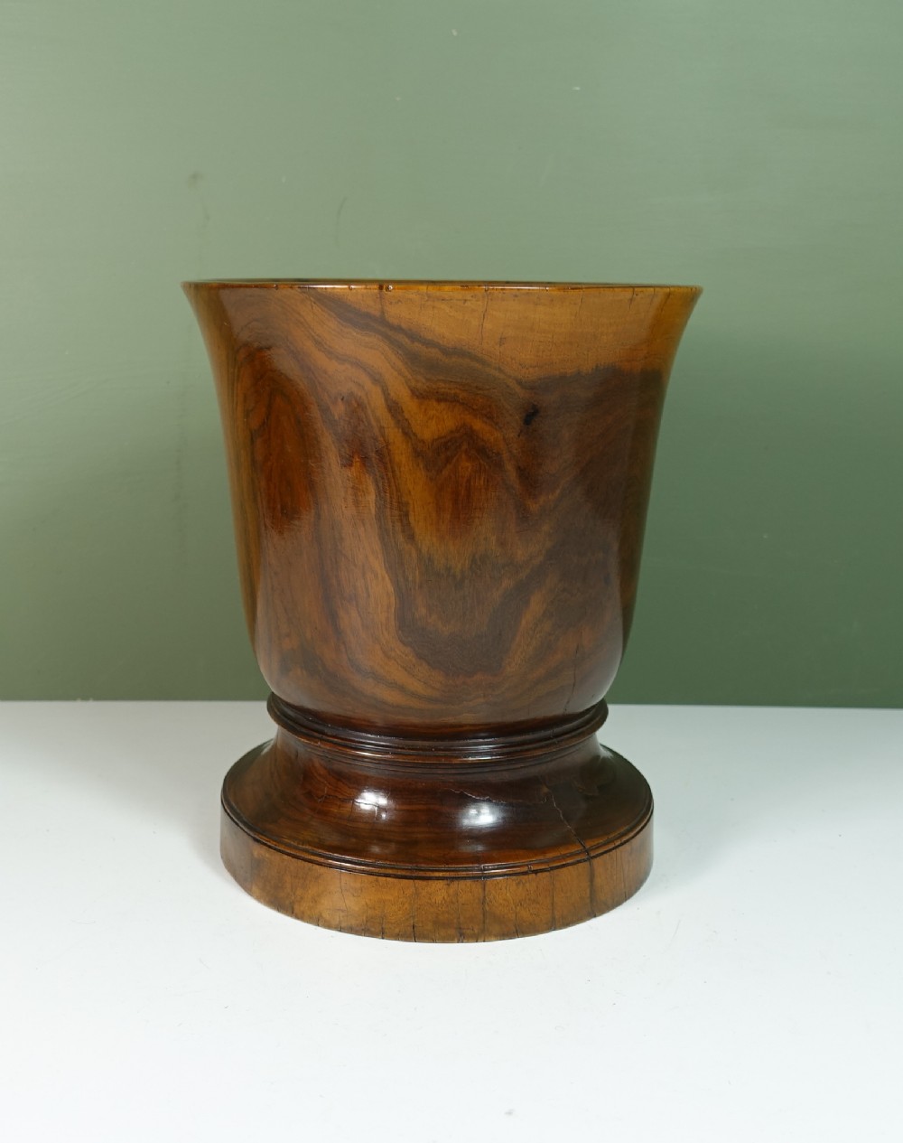 LARGE 18TH C LIGNUM VITAE MORTAR 