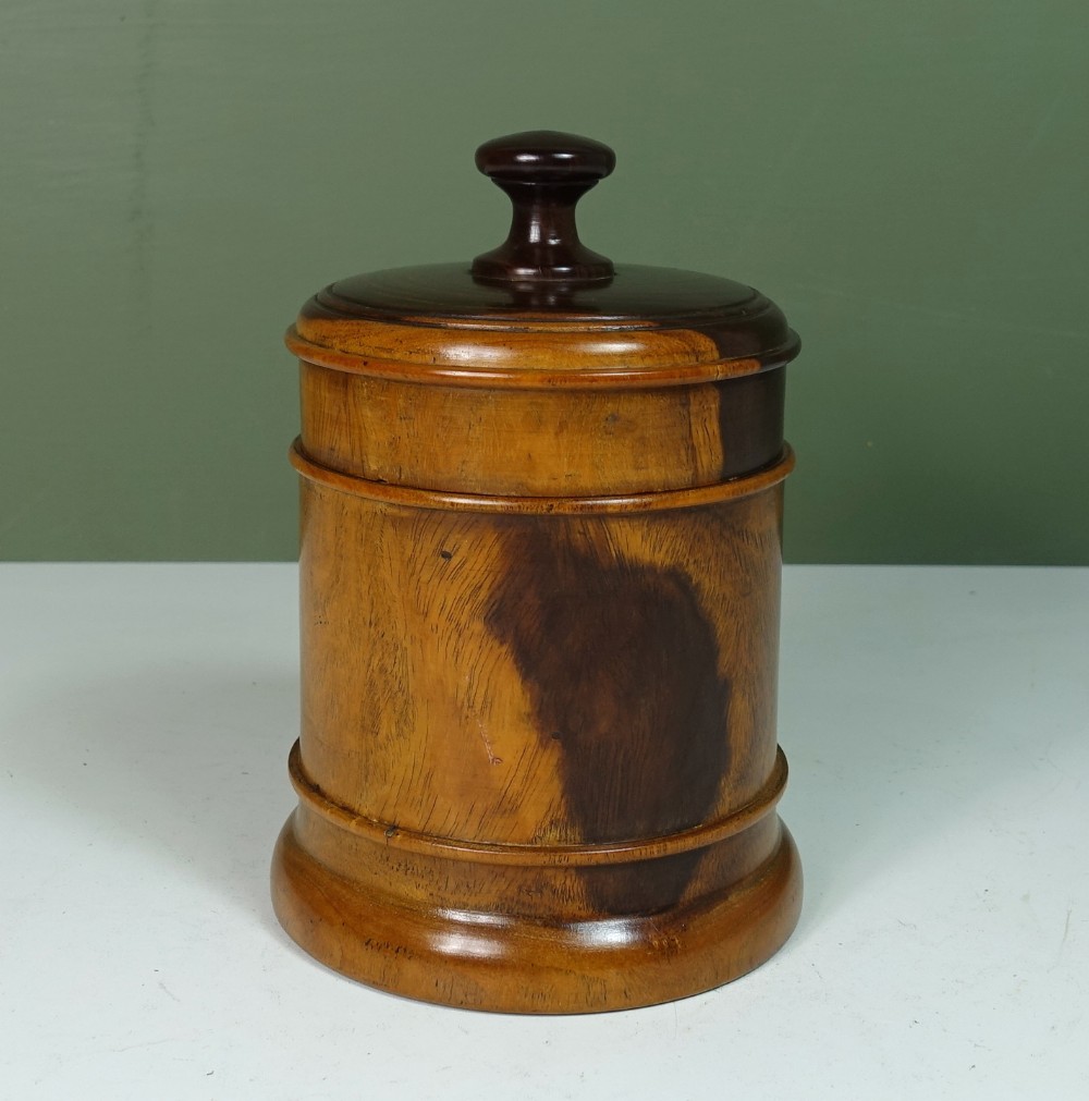 19TH C LIGNUM VITAE JAR & COVER