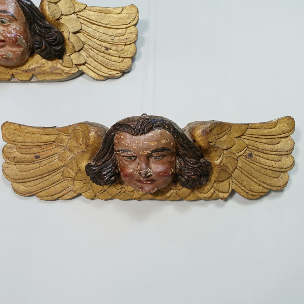 PAIR OF 18TH C CARVED CHERUBS View IV